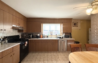 540 MAIN ST