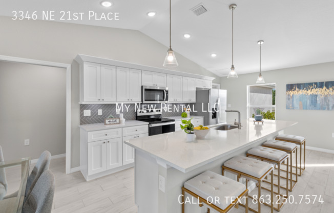 3346 NE 21 PL