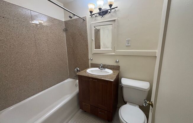 Studio, 1 bath, 500 sqft, $1,395, Unit 0301