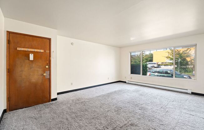 Pet-Friendly Roosevelt Retreat with Modern Kitchen | 6113 Apartments
