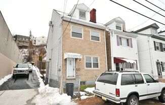 South Side 3BR - Simple, Solid, Ready