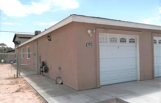 2 beds, 1 bath, 900 sqft, $1,250, Unit 21755 Ives Dr. Unit C