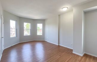 2 beds, 1 bath, $1,430, Unit 3