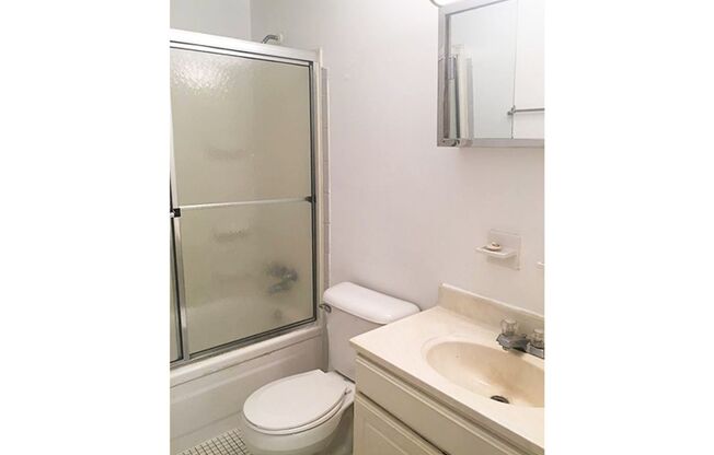 Studio, 1 bath, 425 sqft, $745, Unit 3060-101