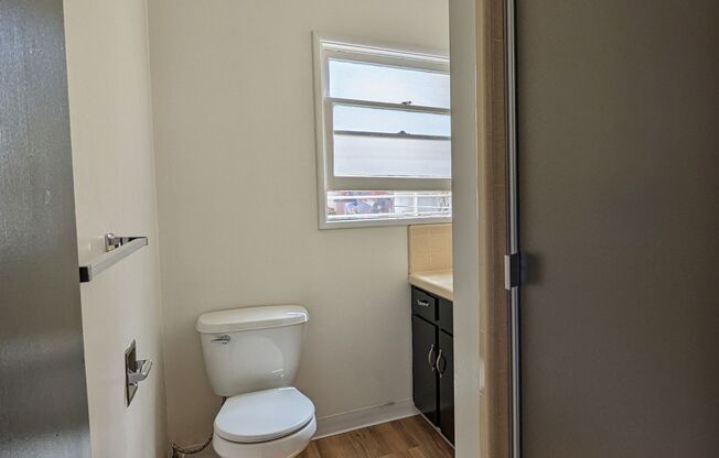 Studio, 1 bath, 690 sqft, $2,300, Unit 2307