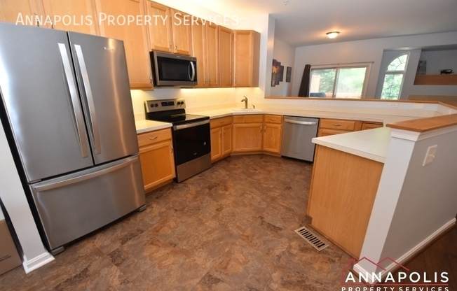 2625 GRAY IBIS CT