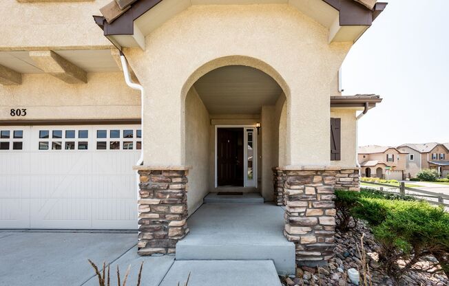 Charming 3 Bed, 2.5 bath in Northgate in D20