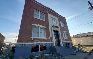 19 N 12th St