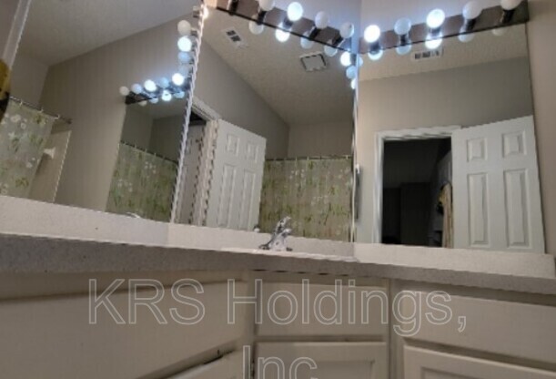 13070 AUTUMN WOODS WAY