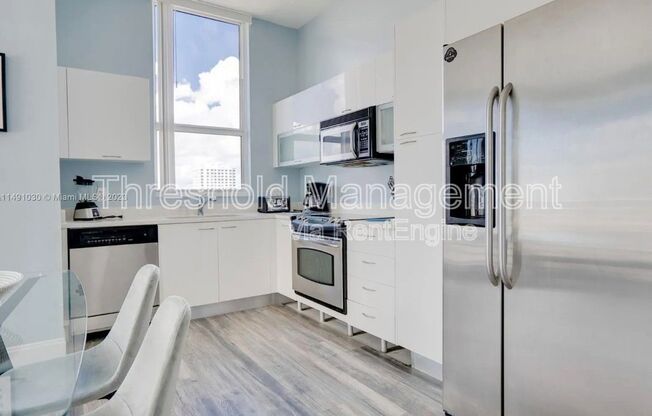 2 beds, 2 baths, 1,036 sqft, $3,450, Unit 2219