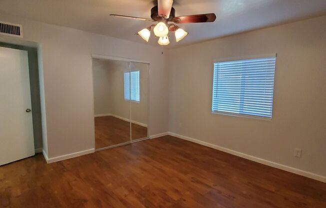 2 beds, 1 bath, $1,550, Unit 05