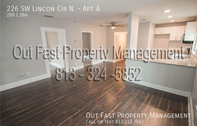 226 SW LINCON CIR N