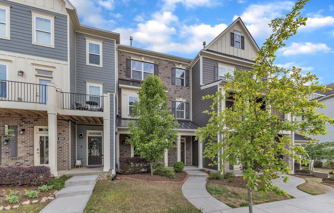 Beautiful 3 story townhome in Wake Forest with 2 car garage!