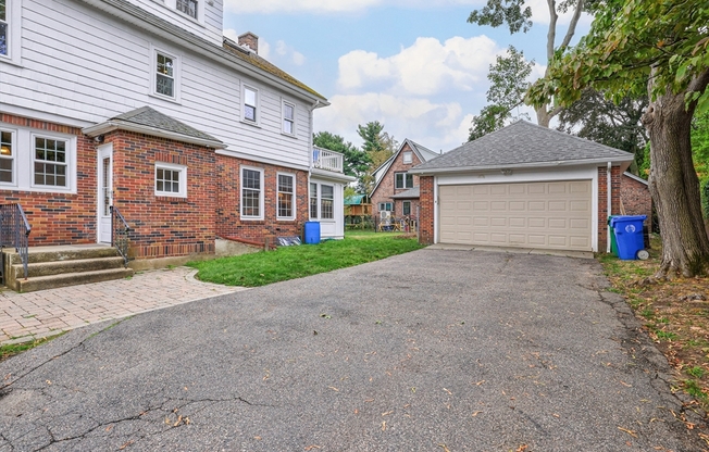 269 Waltham St