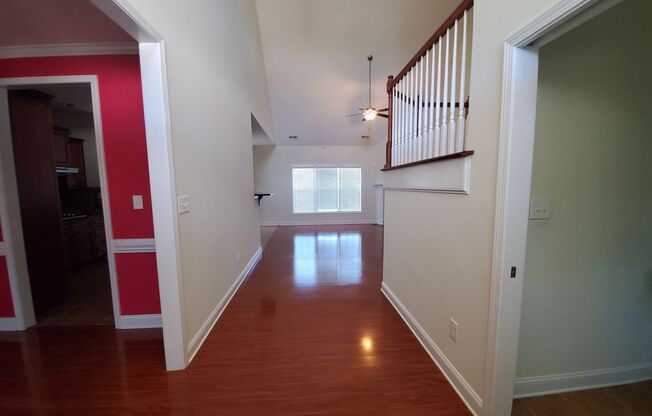 3 beds, 2.5 baths, $2,100