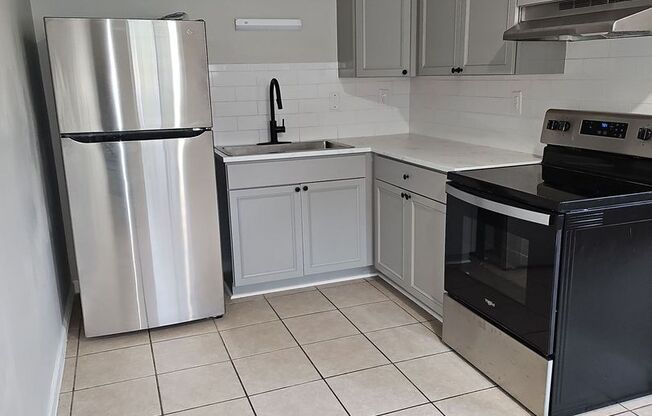 1 bed, 1 bath, $725, Unit 3528 Apt. 2