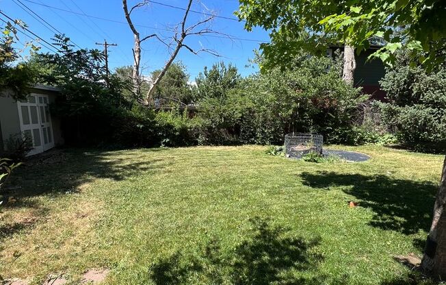 Charming 4 bed/2.5 bath South Boulder home! Available September 1st!