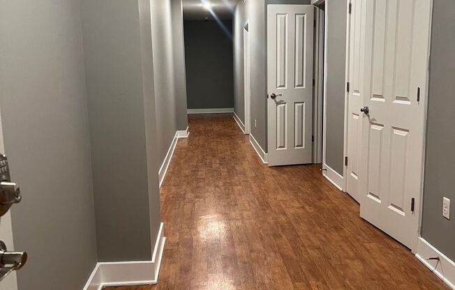 2 beds, 1 bath, 1,506 sqft, $1,850, Unit 216