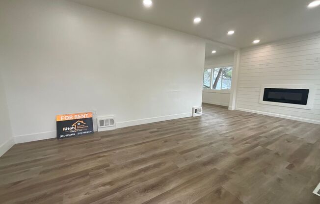 4 Bedroom 2 Bath Home- Dog Friendly- Purchase optional.