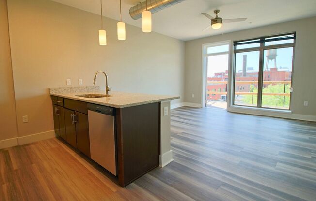 1 bed, 1 bath, 533 sqft, $1,595, Unit APT 604