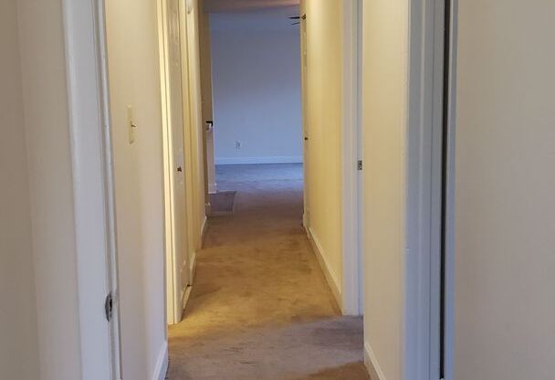 3 beds, 2 baths, 1,300 sqft, $2,375, Unit 3331 #203