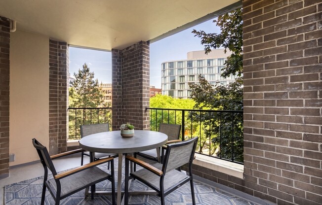 2 beds, 2 baths, 1,050 sqft, $4,050, Unit 523