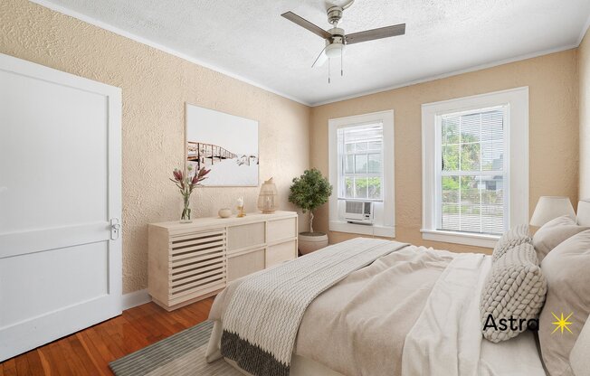 323 N Westland Avenue