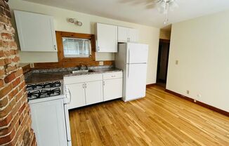 2 beds, 1 bath, $1,950