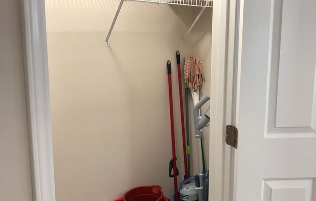 2 beds, 2 baths, 1,270 sqft, $1,375, Unit 2716-5