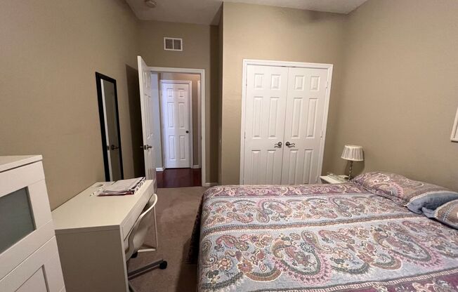 3 beds, 2 baths, $2,300