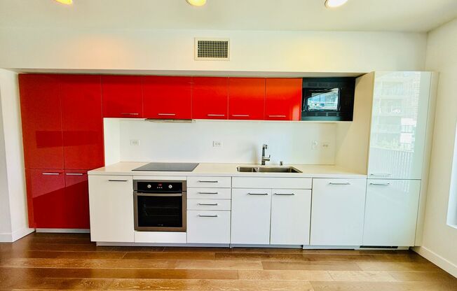 DTLA Penthouse Floor 1BD Condo w/Utilities Included & Resort-Style Amenities – Perfect Blend of Comfort & Convenience!