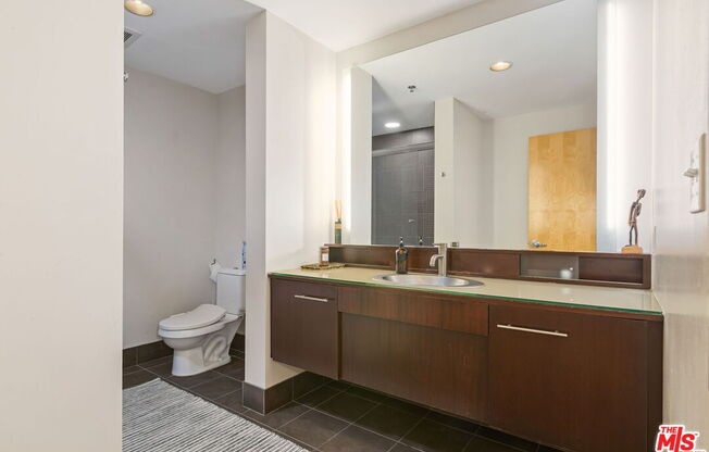 1 bed, 1 bath, 1,030 sqft, $2,995, Unit 1205