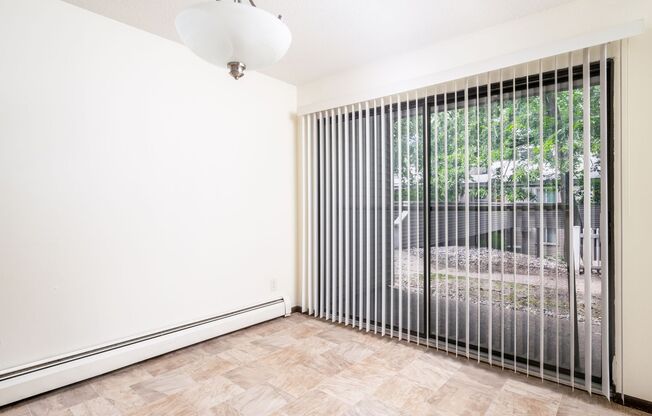 2 beds, 1 bath, 996 sqft, $1,495, Unit 351-A