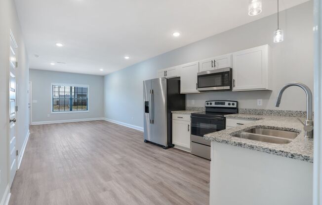 3 beds, 2.5 baths, 1,300 sqft, $1,500, Unit 20