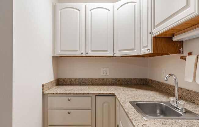 1 bed, 1 bath, 617 sqft, $1,767, Unit 238