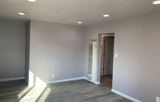 3 beds, 1 bath, $2,990