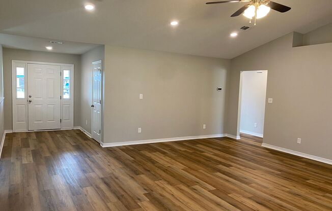 3 Bedrooms near 5-Points