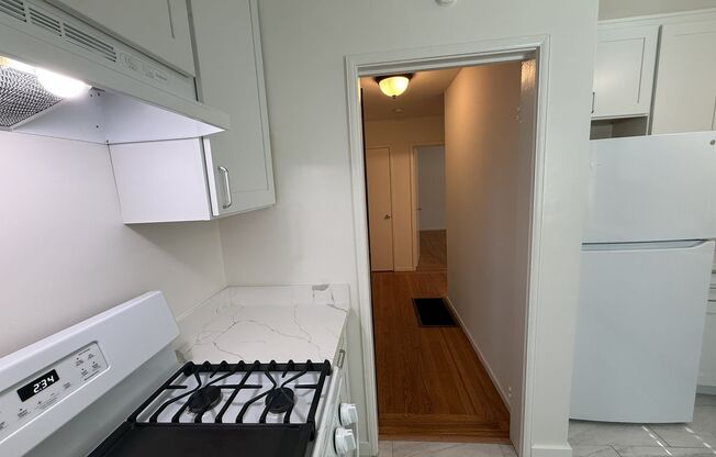 Outside Leasing - 1 West Santa Inez