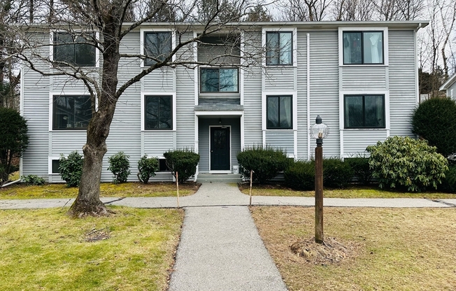 55 STAFFORDSHIRE LN
