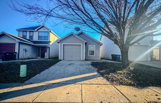 3 Bedroom, 2 Bath House in Fort Worth