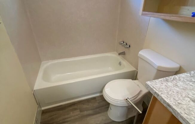 2 Bedroom 1 Bath Newberg in Newberg OR