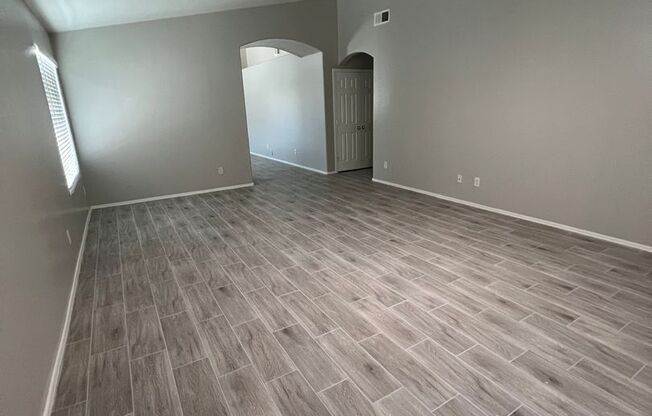 South Phoenix 4 Bed 2 Bath