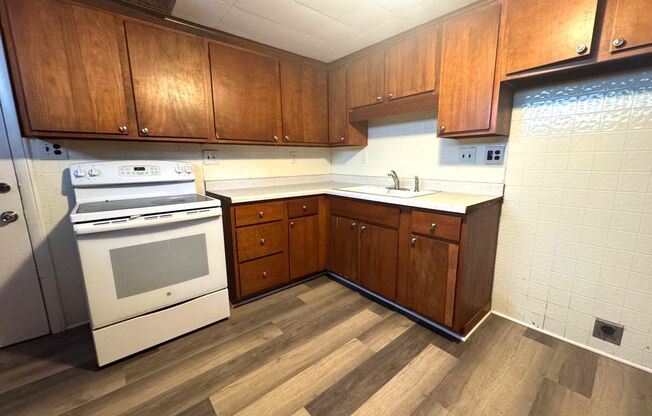 1 bed, 1 bath, $1,250, Unit 105 - M1