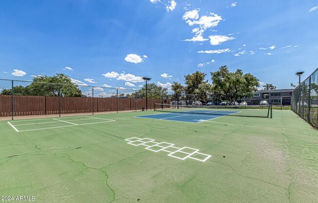 Beautiful 2 Bedroom 2 bath Condo