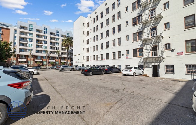 Welcome to 418 S. Normandie Ave.