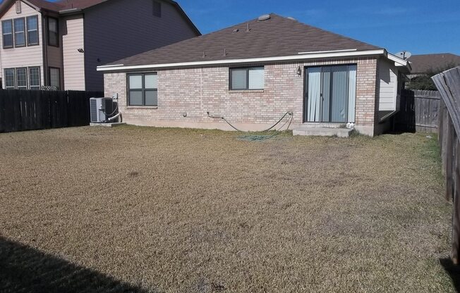 3 beds, 2 baths, $1,650