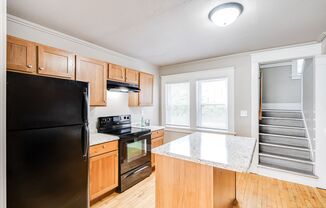 2 beds, 2 baths, 1,050 sqft, $1,099, Unit 1224