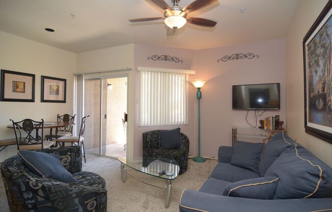 Fully Furnished 2 Bedroom 2 Bath Condo! Central Tucson Location!