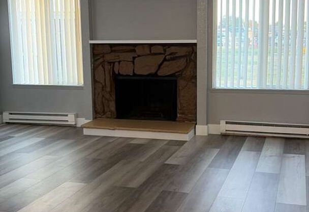 2 beds, 1 bath, 850 sqft, $1,550, Unit 1107 M8