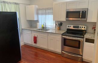 617 Burnet St-Back House